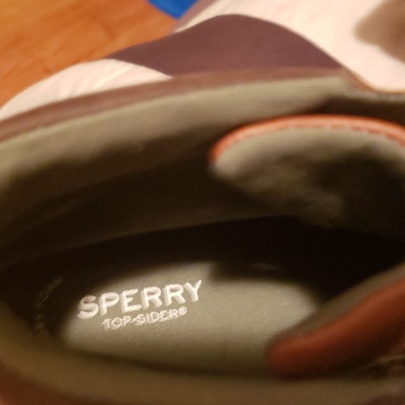 Boots - Picture 5 of 5